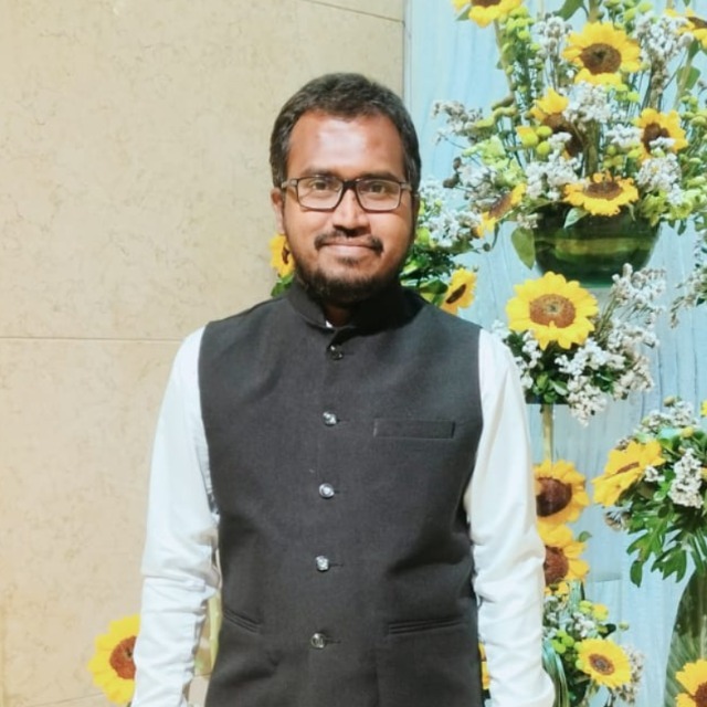 M Selvam - AdStandee CEO